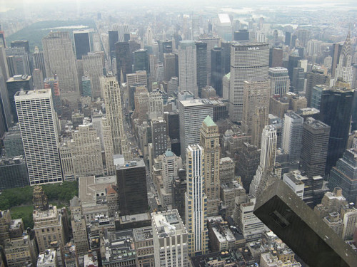 640px-Skyscrapers_in_Midtown_Manhattan-New_York